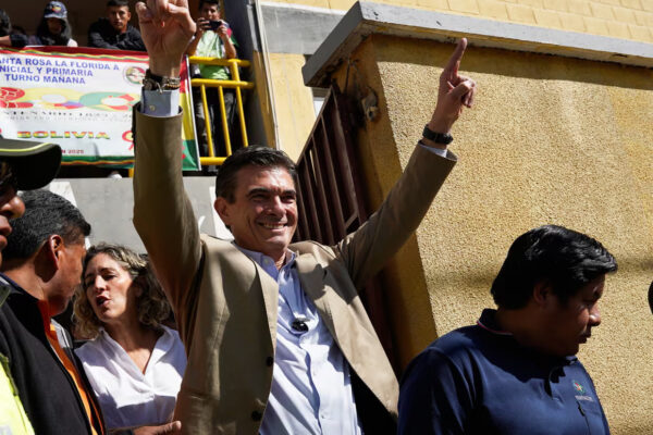 Two decades of leftwing dominance ended in Bolivia as conservative challengers forced an election runoff